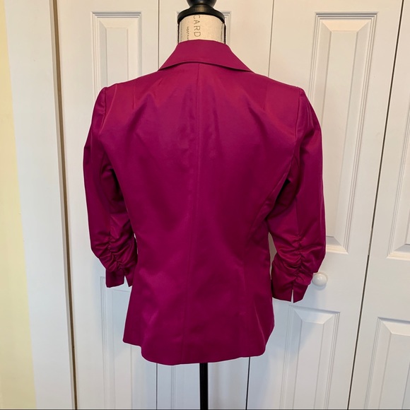 Fuchsia satin blazer - Picture 2 of 5
